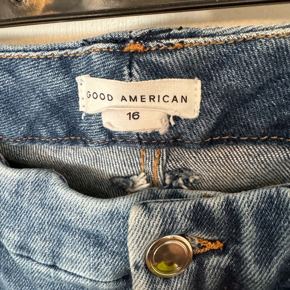 Good American destroyed jeans size 16 - Picture 2 of 6